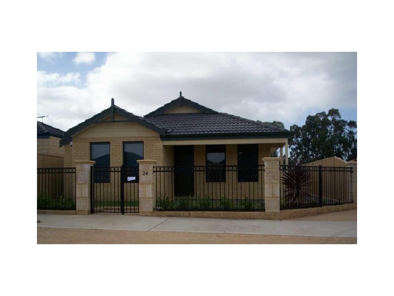 24 Dewsbury Drive, Bertram WA 6167