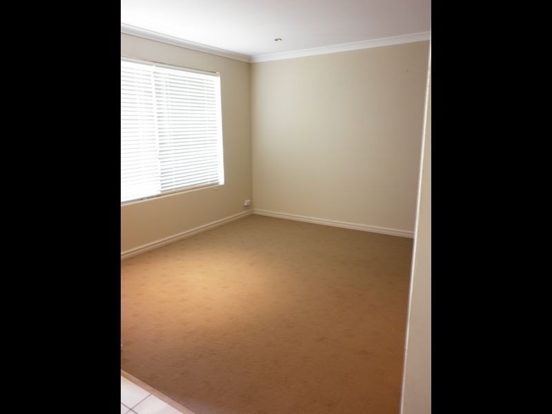 21 Weybridge Drive, Wellard WA 6170