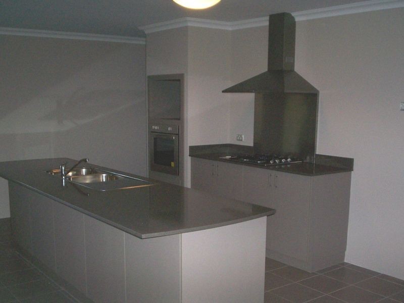 107 Dalrymple Drive, Leda WA 6170