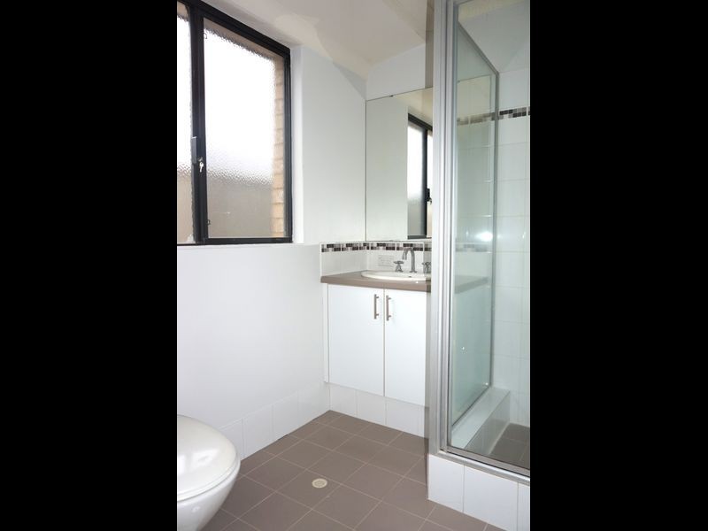 13 Fareham Crescent, Wellard WA 6170