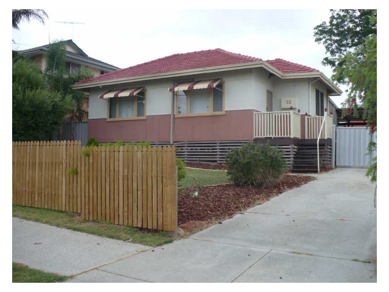 32 Summerton Rd, Calista WA 6167
