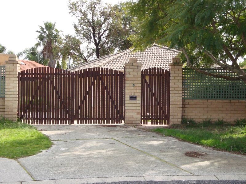 7 Bournan Hts, Parmelia WA 6167