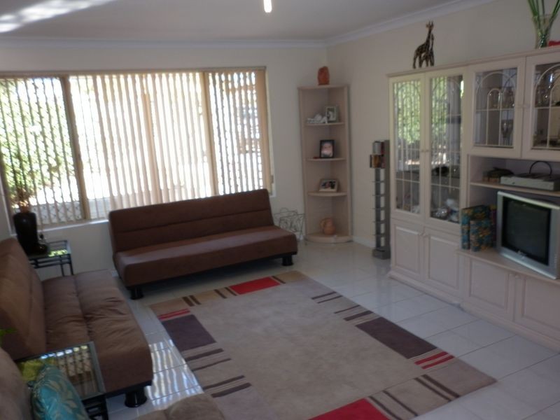 7 Bournan Hts, Parmelia WA 6167