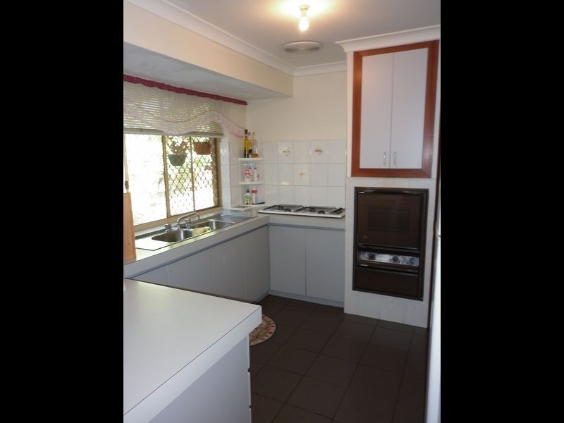 7 Bournan Hts, Parmelia WA 6167
