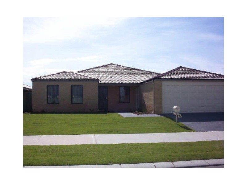 99 Bayside Boulevard, Port Kennedy WA 6172