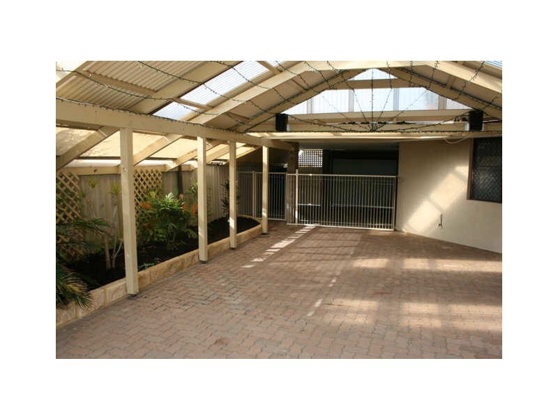 36 St Andrews Loop, Cooloongup WA 6168