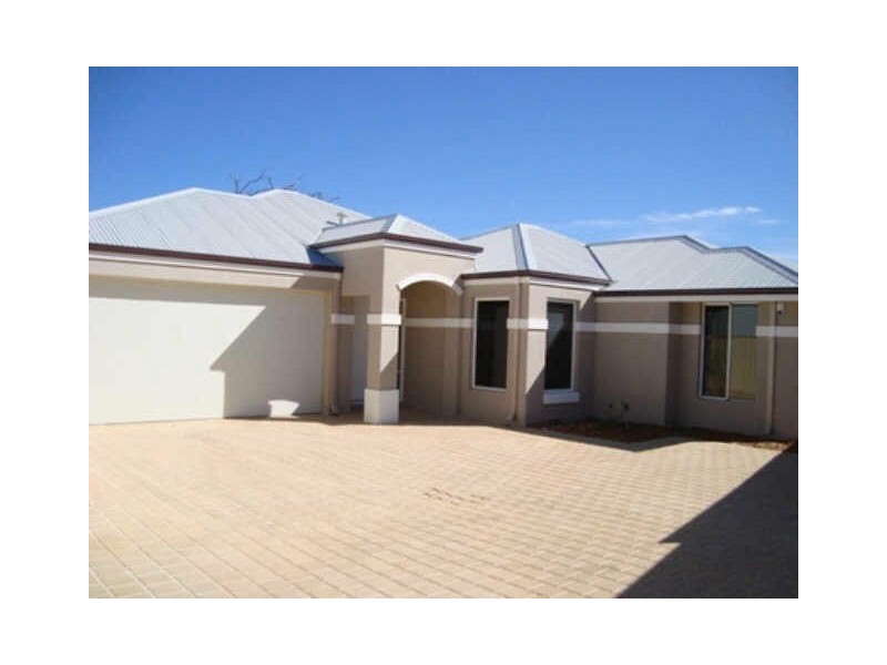 5B Barwell Road, Medina WA 6167