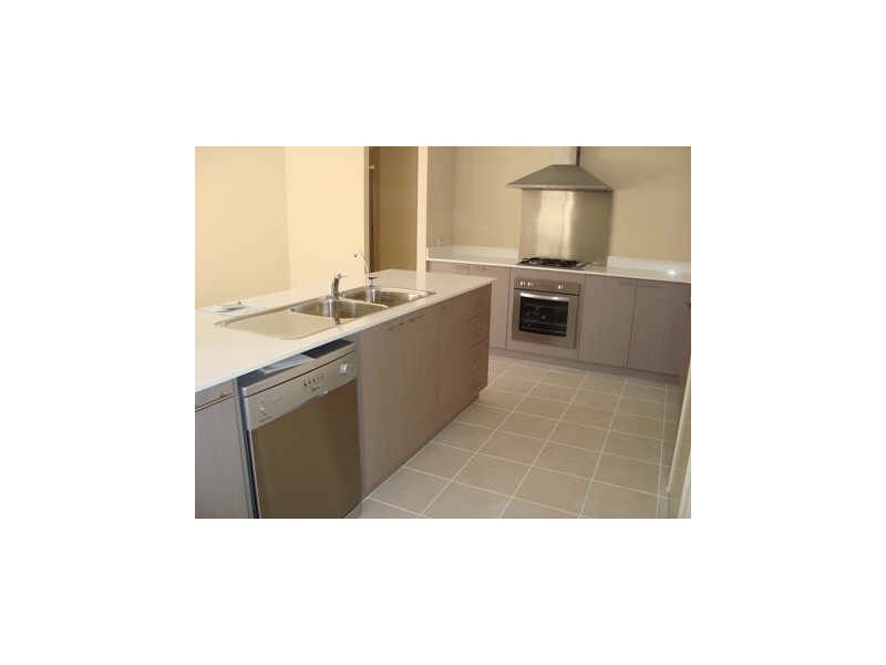 5B Barwell Road, Medina WA 6167