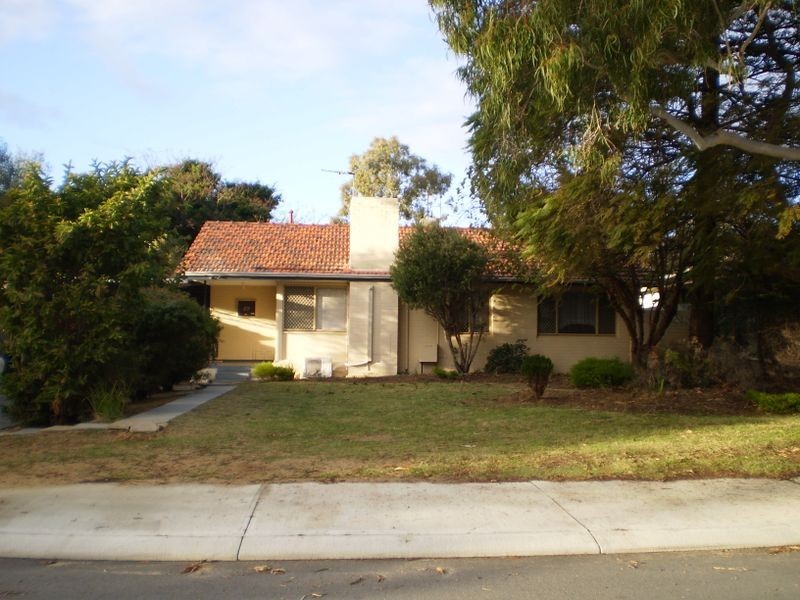 29 Gawler Way, Calista WA 6167