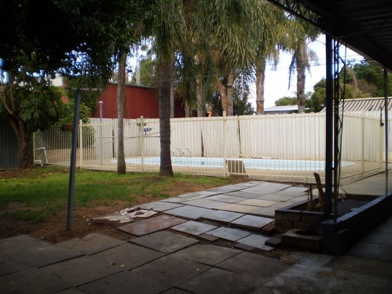 29 Gawler Way, Calista WA 6167