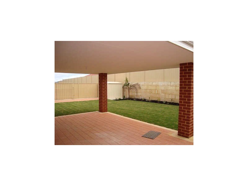 13 Charlton Way, Bertram WA 6167