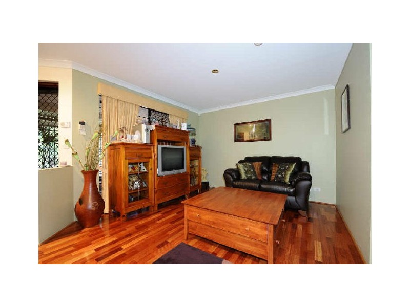 54 Nottingham Parkway, Orelia WA 6167