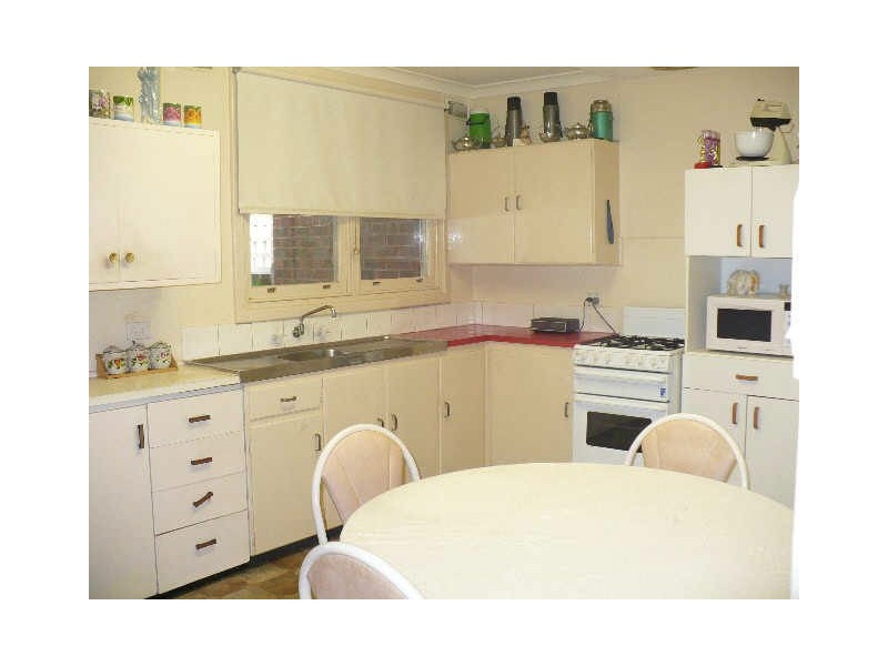 6 Knight Place, Calista WA 6167