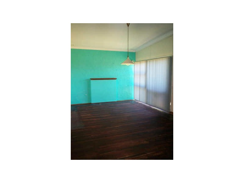 27 Edmund Way, Calista WA 6167