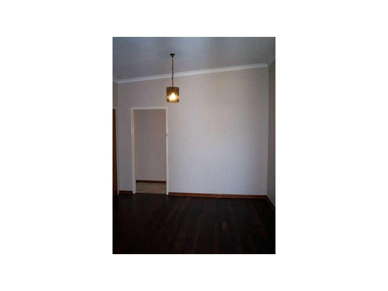 27 Edmund Way, Calista WA 6167