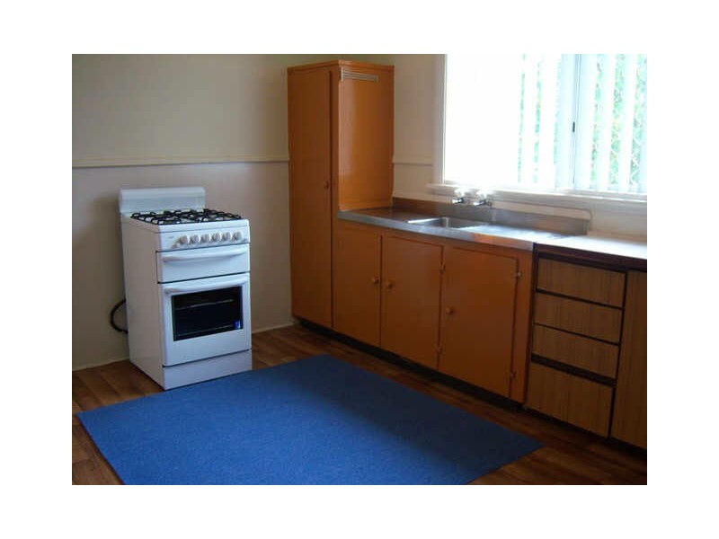 64 Crabtree Way, Medina WA 6167