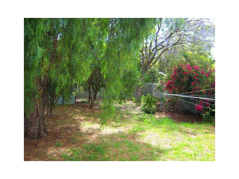 64 Crabtree Way, Medina WA 6167