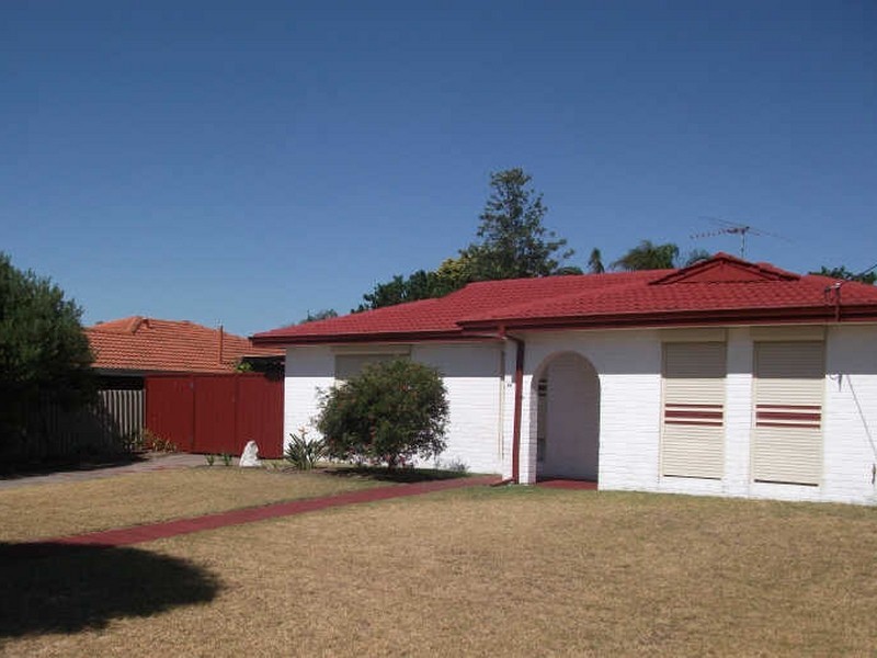 40 Madden Way, Parmelia WA 6167