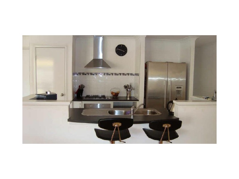 41 Whiteman Crescent, Bertram WA 6167