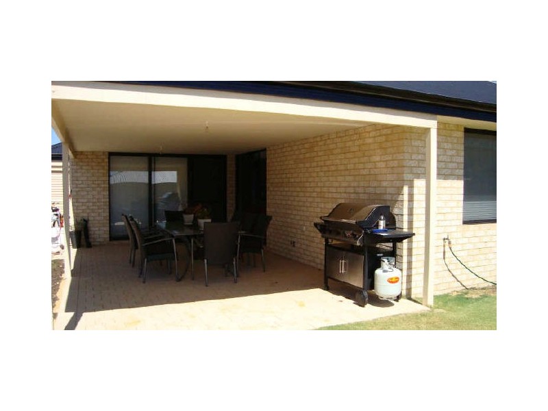 41 Whiteman Crescent, Bertram WA 6167