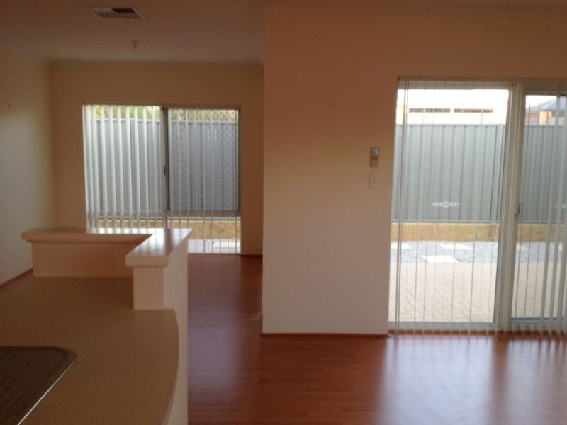 13 Petworth Street, Wellard WA 6170