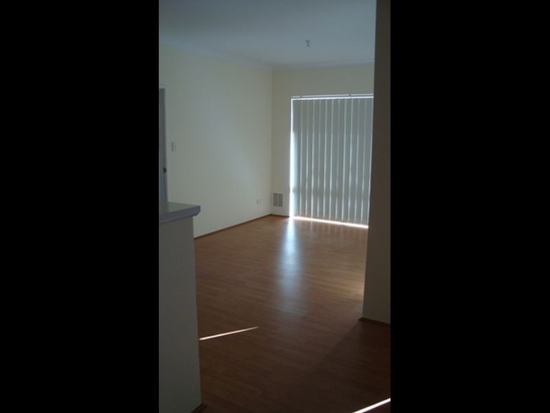 13 Petworth Street, Wellard WA 6170