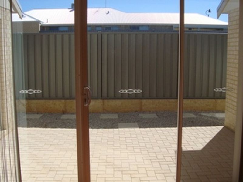 13 Petworth Street, Wellard WA 6170