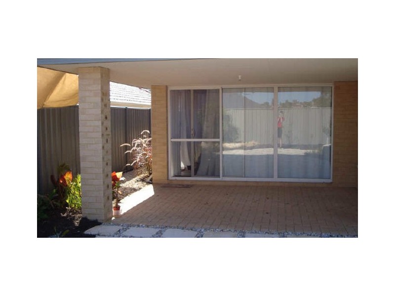 15 Fareham Crescent, Wellard WA 6170