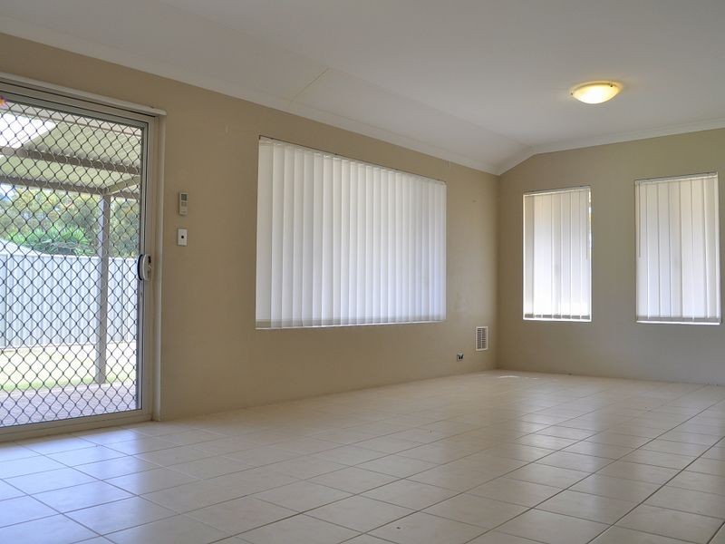 29 Weybridge Drive, Wellard WA 6170