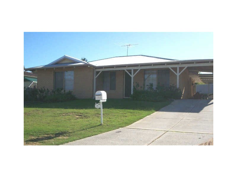 7 Judges Gardens, Leda WA 6170