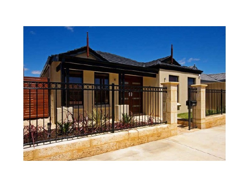 30 Dewsbury Drive, Bertram WA 6167