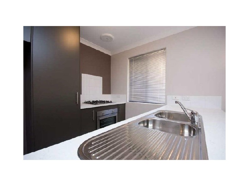 30 Dewsbury Drive, Bertram WA 6167