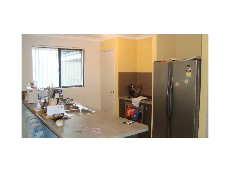 42 Orelia Avenue, Orelia WA 6167