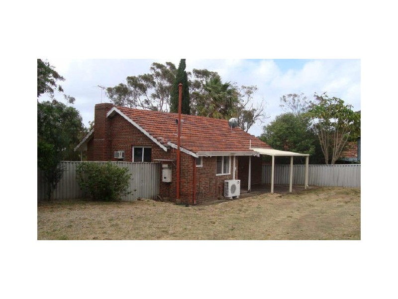 12 Harlow Road, Calista WA 6167
