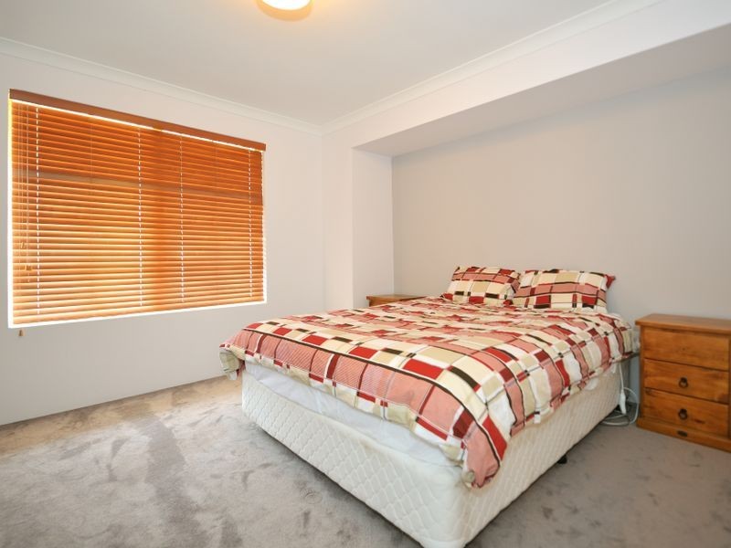17 Djilba View, Leda WA 6170