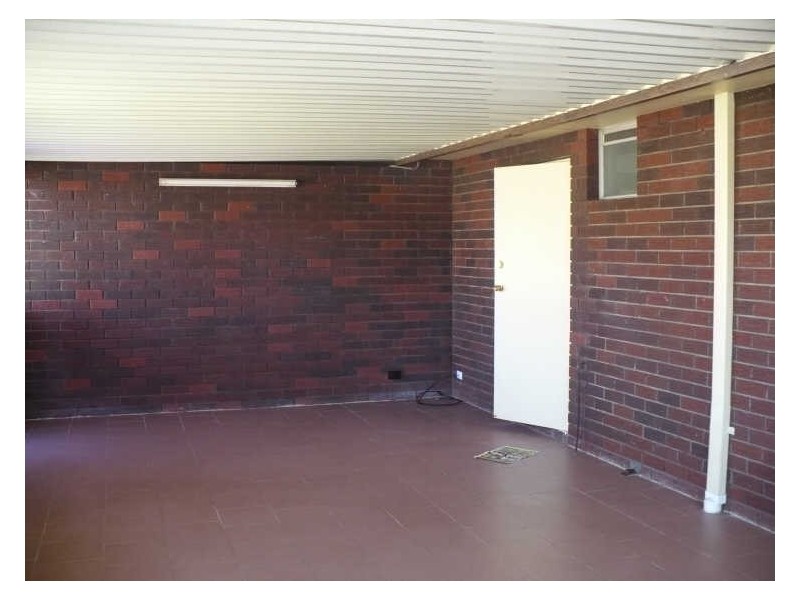 19 Mandfield Way, Parmelia WA 6167
