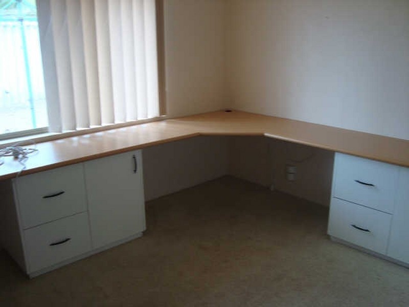 5 Gilling Place, Orelia WA 6167