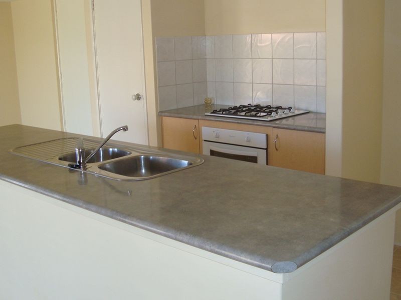 15 Warrior Pass, Bertram WA 6167