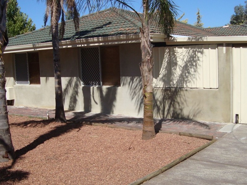 67 Madden Way, Parmelia WA 6167