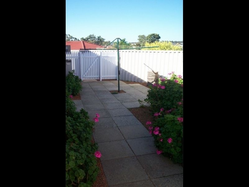 17 Djilba View, Leda WA 6170