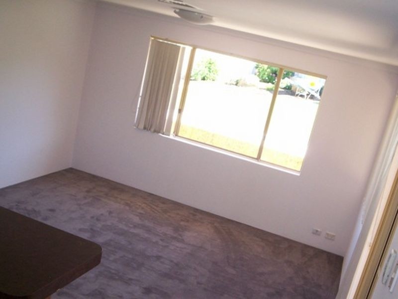 17 Djilba View, Leda WA 6170