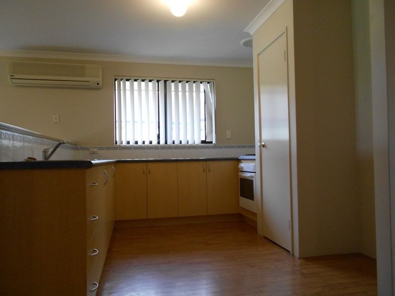 99 Bayside Boulevarde, Port Kennedy WA 6172