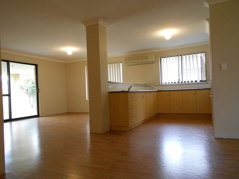99 Bayside Boulevarde, Port Kennedy WA 6172