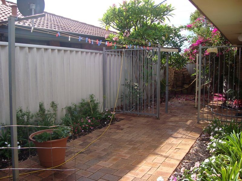 59 Parmelia Avenue, Parmelia WA 6167