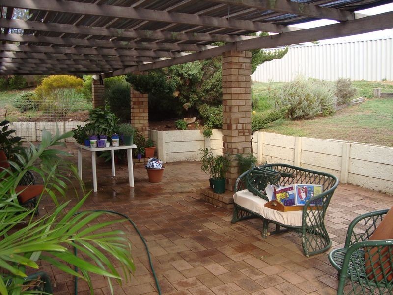 59 Parmelia Avenue, Parmelia WA 6167