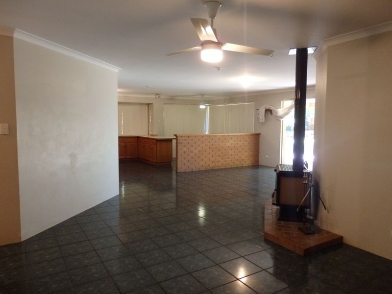 20 Edwards Street, Leda WA 6170