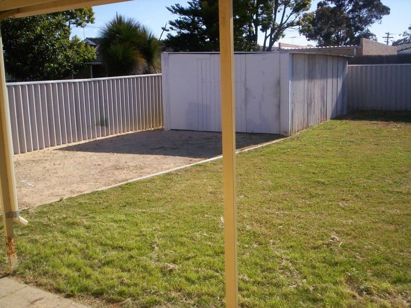 45 Littlemore Road, Orelia WA 6167