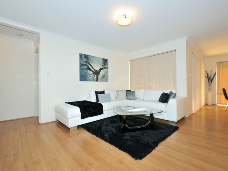 4 Addlestone Brace, Wellard WA 6170