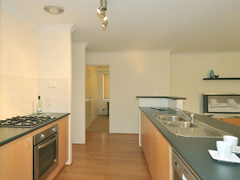 4 Addlestone Brace, Wellard WA 6170