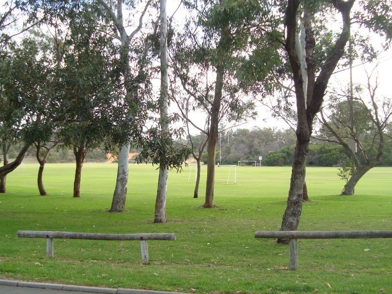 10 Bingfield Road, Medina WA 6167